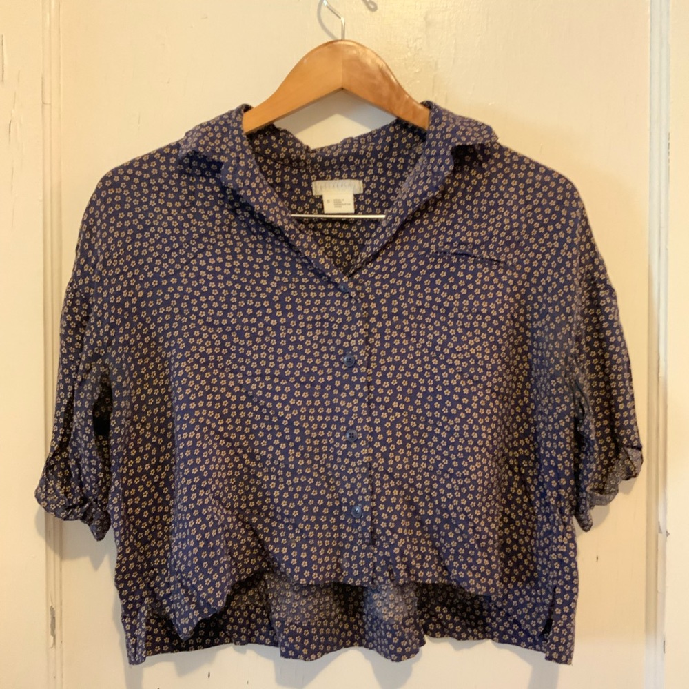 Cropped button up blouse